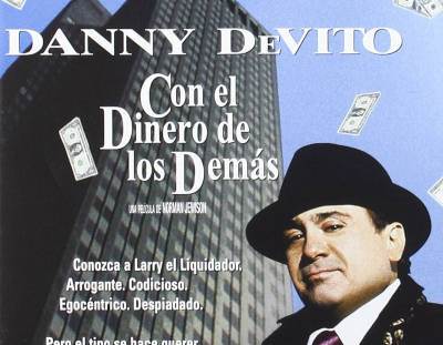 con el dinero de los demas